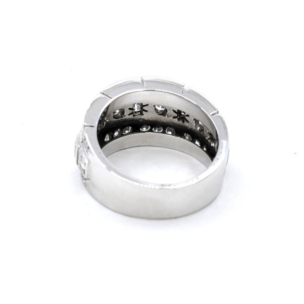 Anillo Platino Y Brillantes Redondos Y Baguette Anillo Platino Y Brillantes Redondos Y Baguette