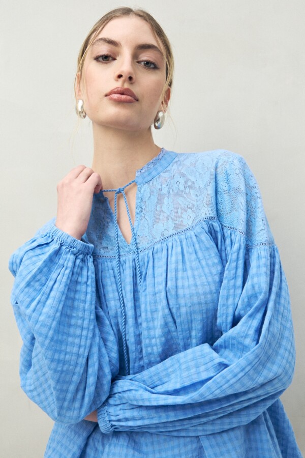 BLUSA LIBERTAD Celeste Cielo