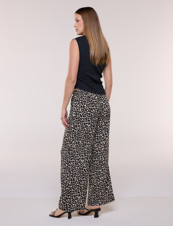 Blusa Con Hebilla NEGRO