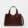 Cartera de Mano The Braided En Cuero Grabado Croco Red Tabaco