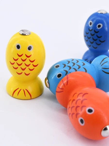 PESCA MADERA JUEGO DE VIAJE BLANCO