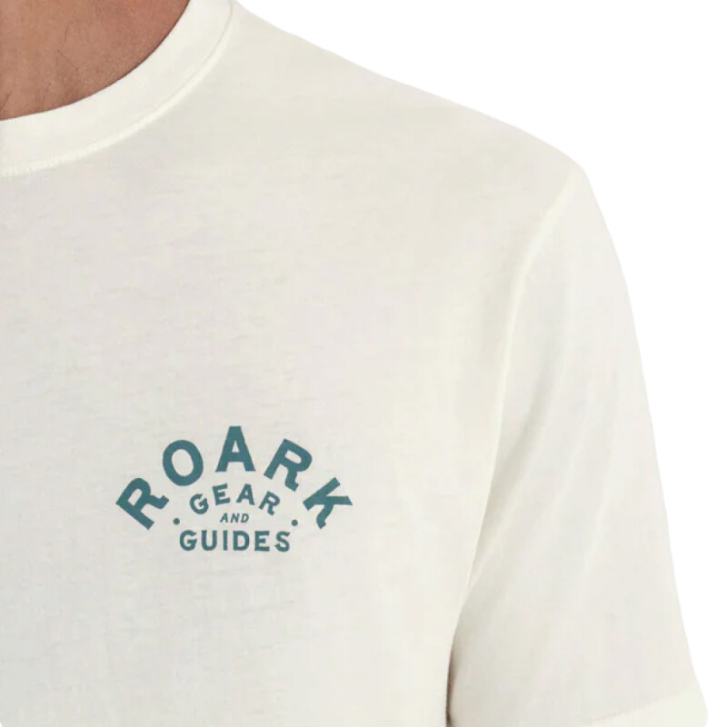 Remera Roark Gear & Guides - Blanco Remera Roark Gear & Guides - Blanco