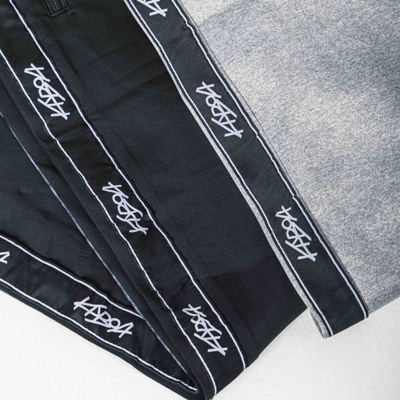 PANTALON JOGGING KABOA GRIS PANTALON JOGGING KABOA GRIS