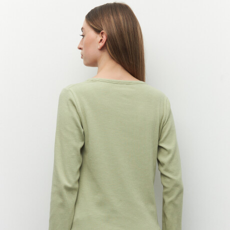 REMERA CORAL Verde Oliva