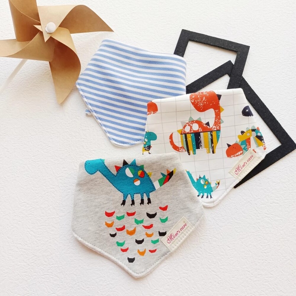 Set baberos bandana x3 dino celeste