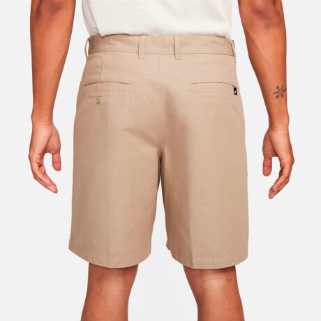 Short Nike Club Chino de Hombre Crema