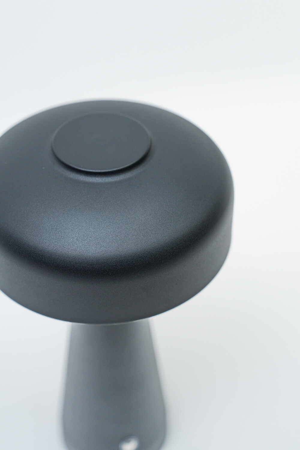 Lampara De Mesa Axira, Touch Usb Negro