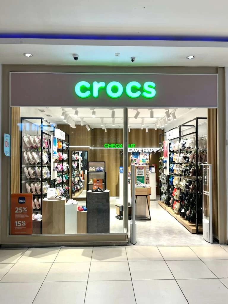 Tres Cruces Shopping