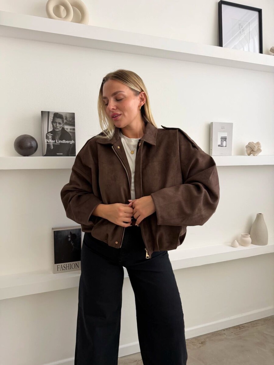 Campera VIRAL- con detalle LIQUIDAMOS! - Chocolate 