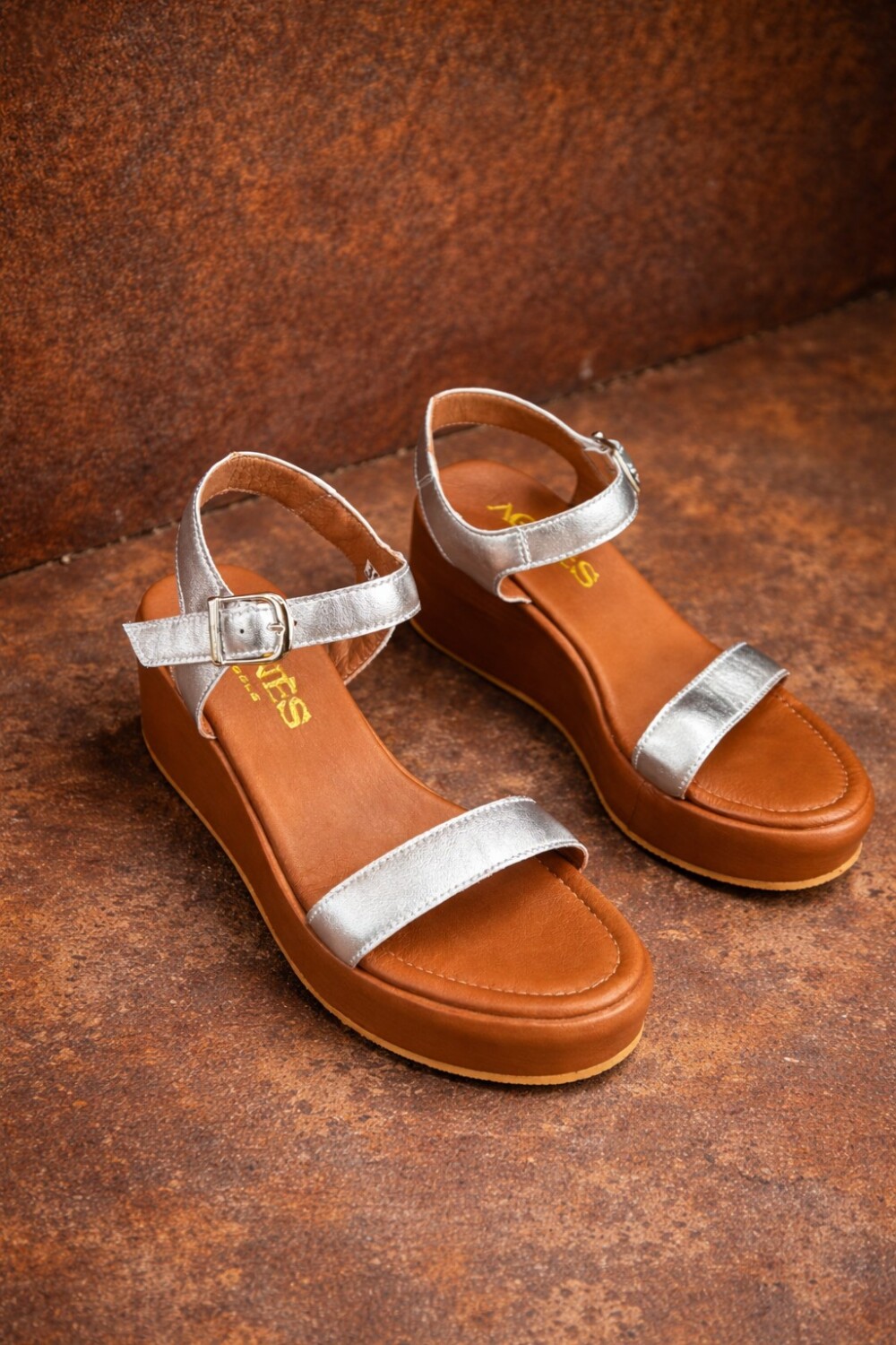 Elegante Sport Short Plateado