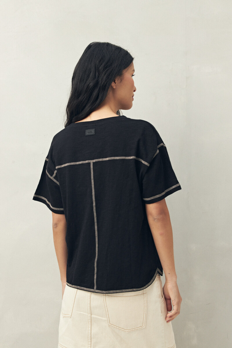 REMERA ATENAS Negro