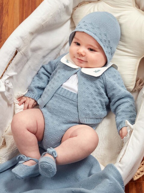 Chaqueta Con Calados Azul Claro
