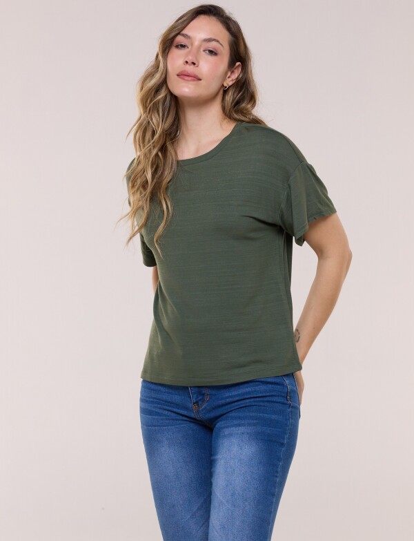 Remera Boxy Hombro Caido OLIVA