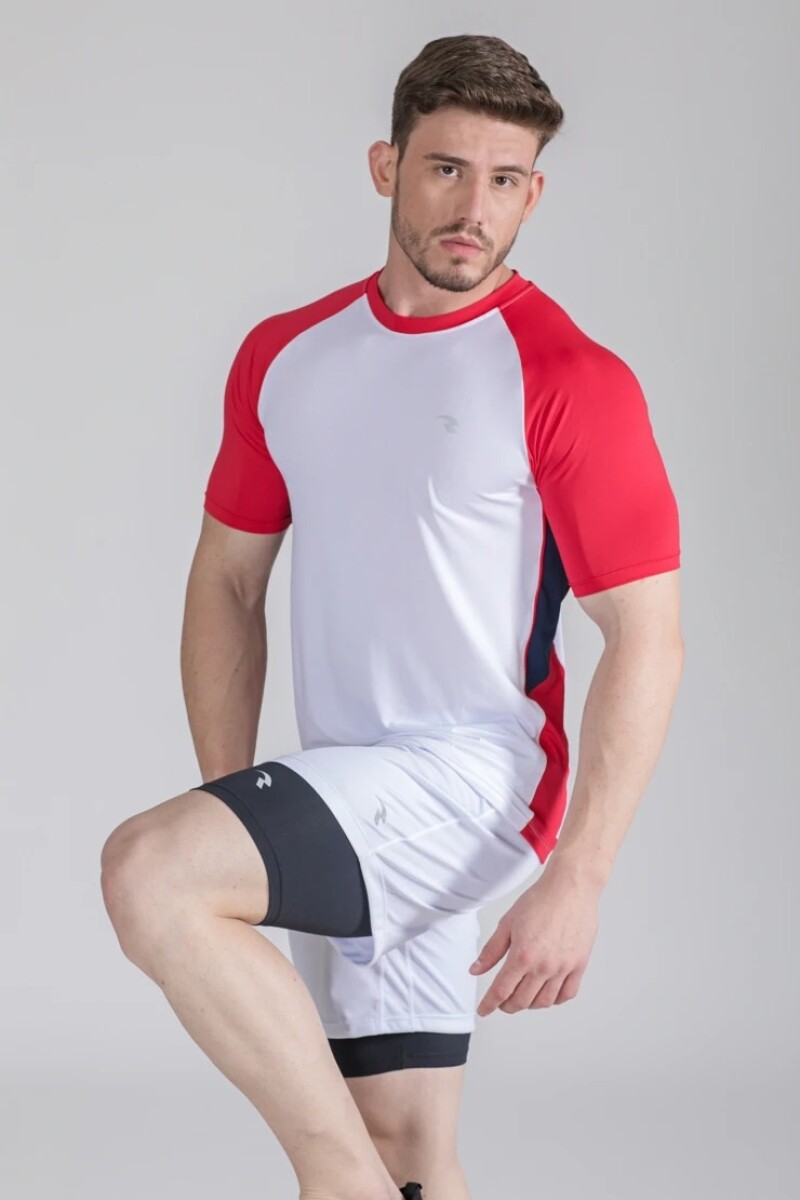 Remera Tricolor. Remera Tricolor.