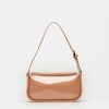 Cartera al hombro Leaf en efecto cuero charol Rosa
