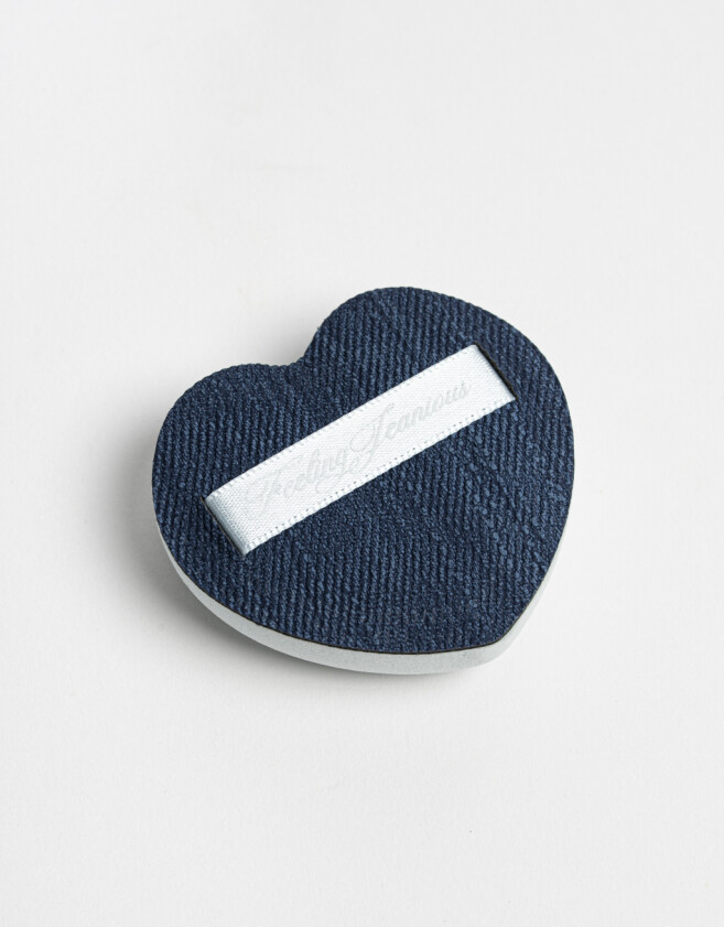 Brochas y Aplicadores Pad Polvo Esponja De Maquillaje Para Polvos Feeling Jeanious Con Forma De Corazón - Azul Oscuro