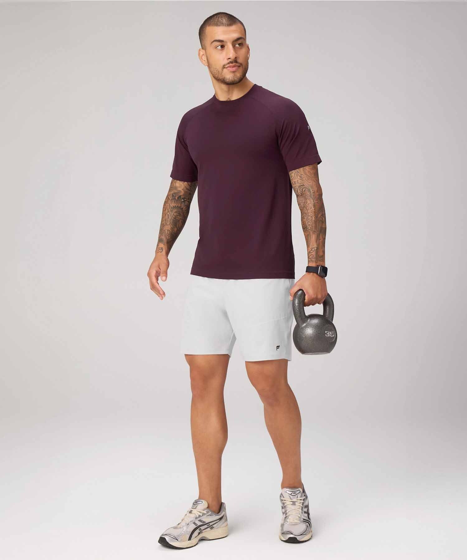Polo Manga Corta Fit The Training Day Tee Hombre Oxblood
