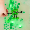 Set personaje Glo Pals Blair iluminados activados por agua PIPPA