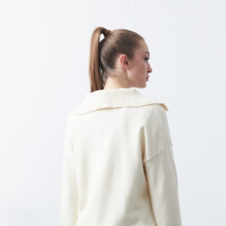 SWEATER APUS Crudo