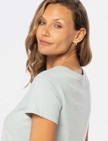 REMERA LISA Verde