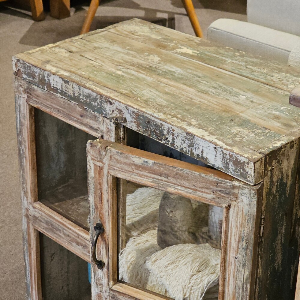 Vitrina kashi Vitrina kashi