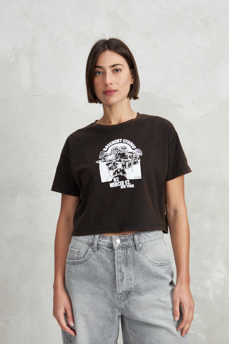 REMERA CARDAMOMO - NEGRO 