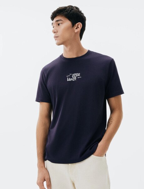 CAMISETA CON ESTAMPA MODELO REGULAR AZUL