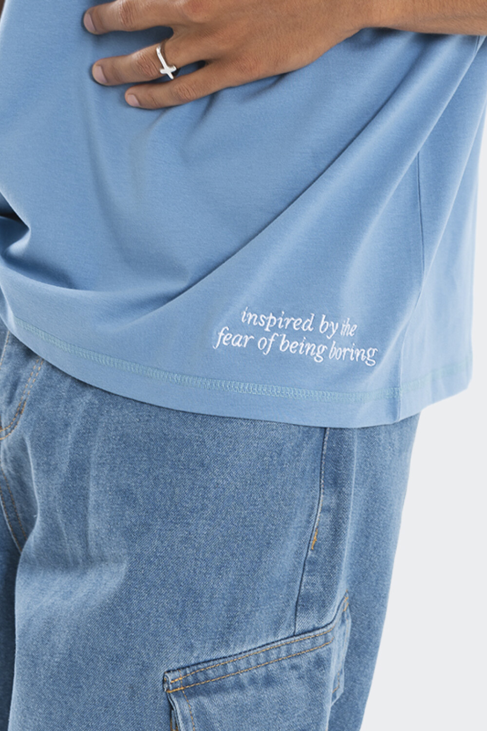 Remera Pulau Being Azul