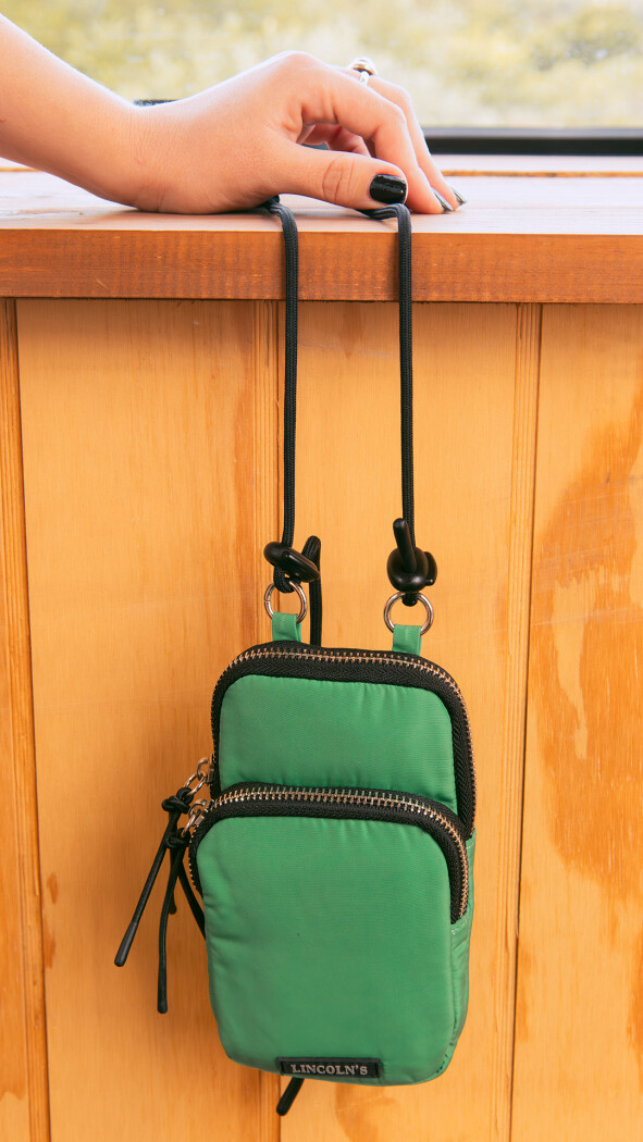 PHONE BAG ILLESCAS VERDE TROPICAL