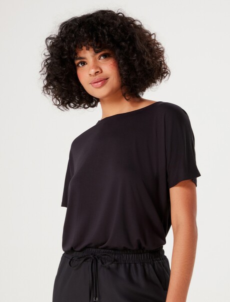 BLUSA BÁSICA DE VISCOSA NEGRO