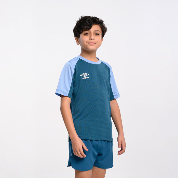 Remera Combined Hole Umbro Niños O79