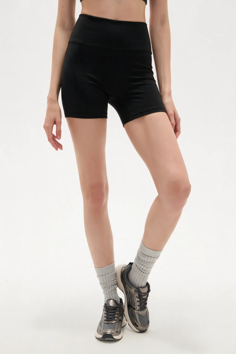 Short Ruvo Negro