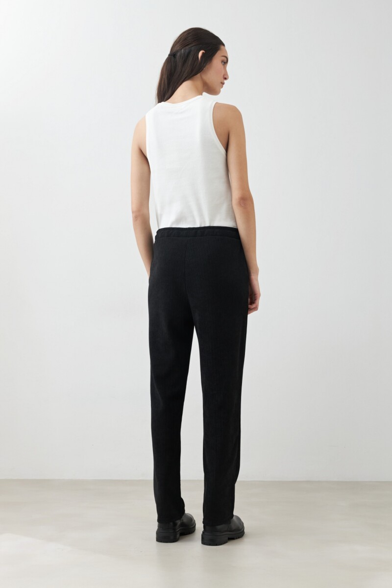 Jogger c/textura acanalada negro