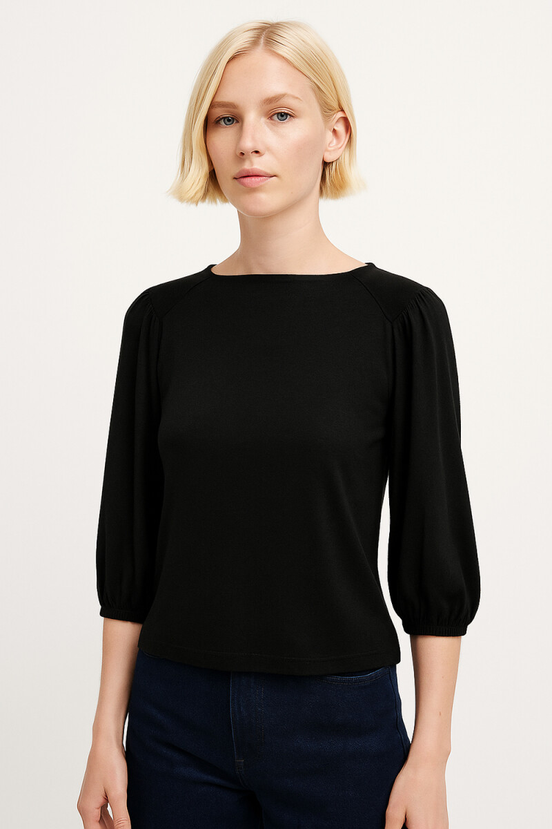 Remera Wenchu - Negro 