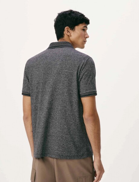 POLO BÁSICA EN PIQUÉ GRIS