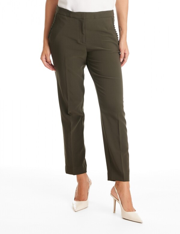 Pantalon Slim & Detalle Plisado OLIVA