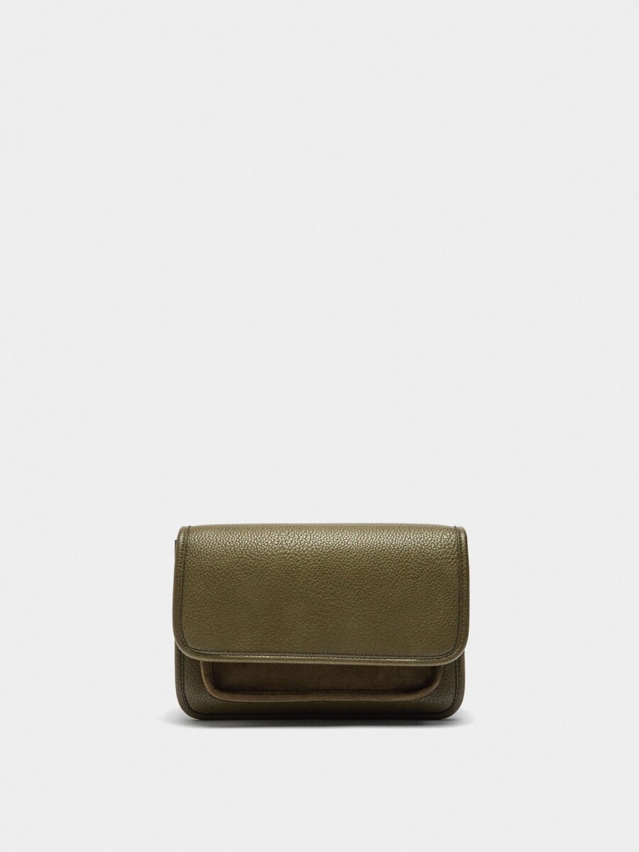 Bolso Bandolera Con Textura Y Solapa caqui