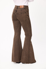 Jean New Paz Marron