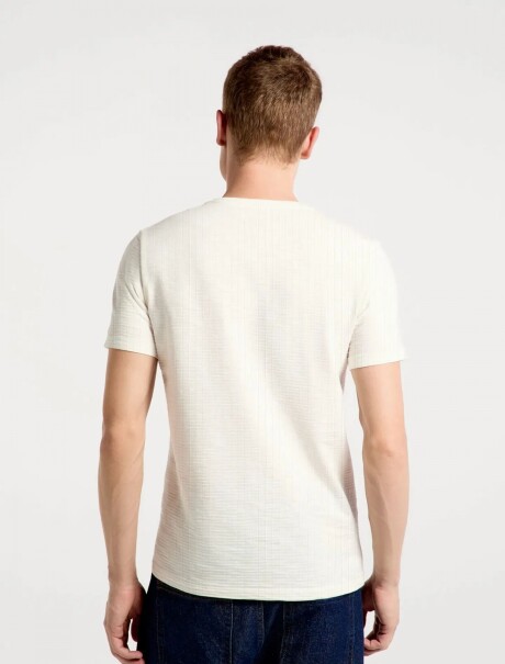 CAMISETA TEXTURIZADA EN TEJIDO DE PUNTO BEIGE