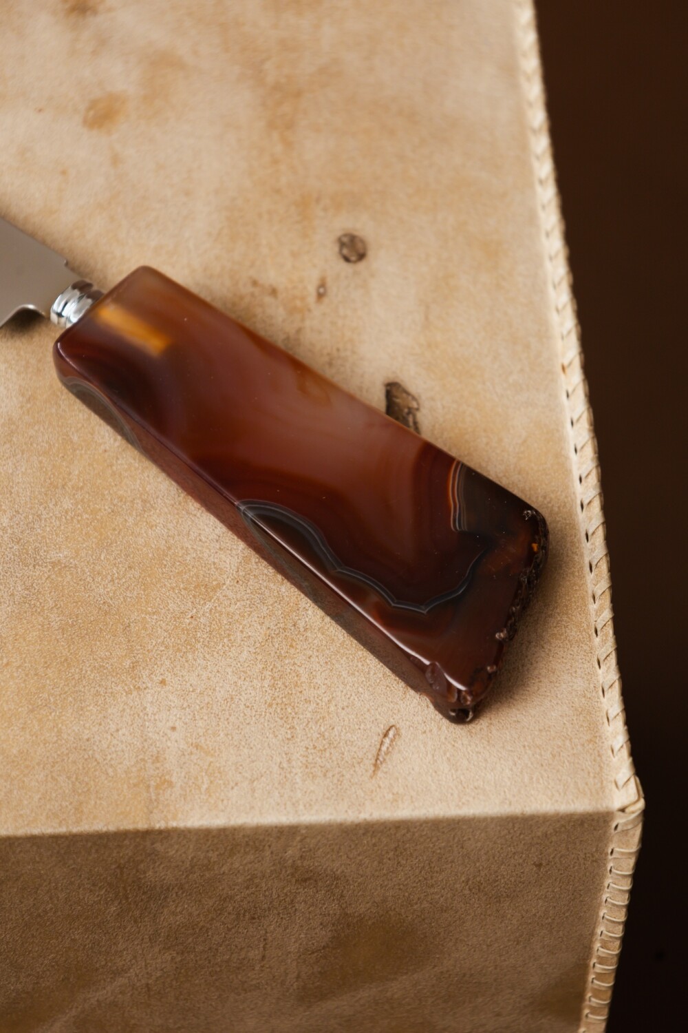 Rustic Stone Bread Knife Caramel