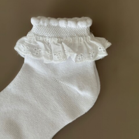 Medias Broderie Blanco