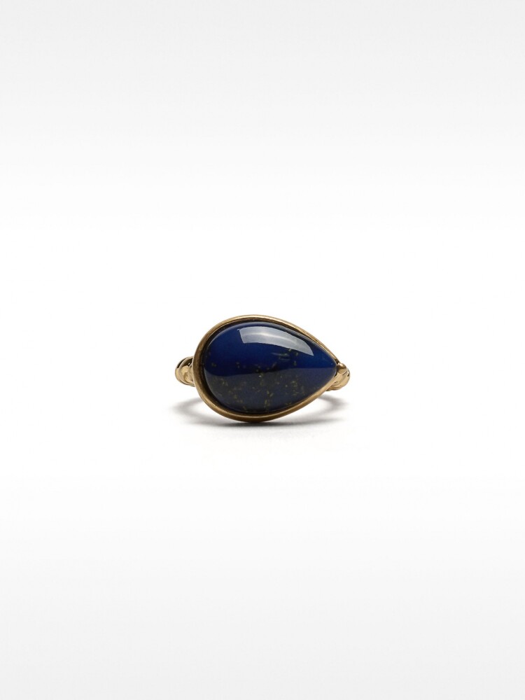 Anillo Con Piedra En Forma De Lágrima indigo