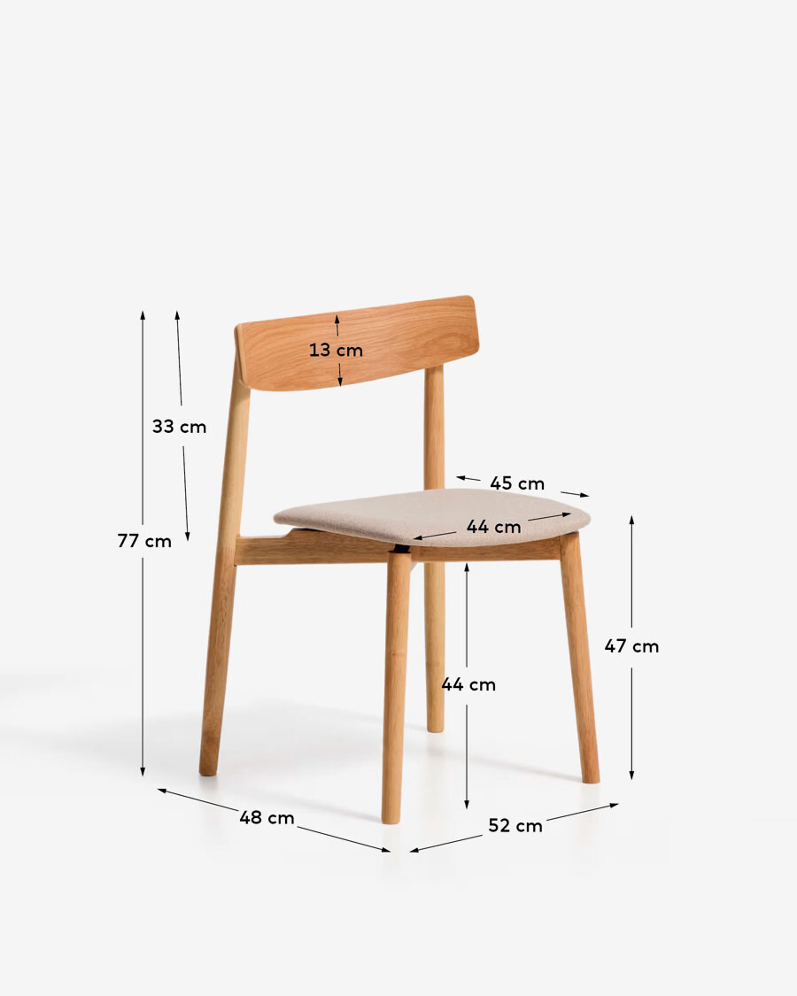 Silla Evera de chapa de roble con acabado en tono natural y chenilla beige Silla Evera de chapa de roble con acabado en tono natural y chenilla beige