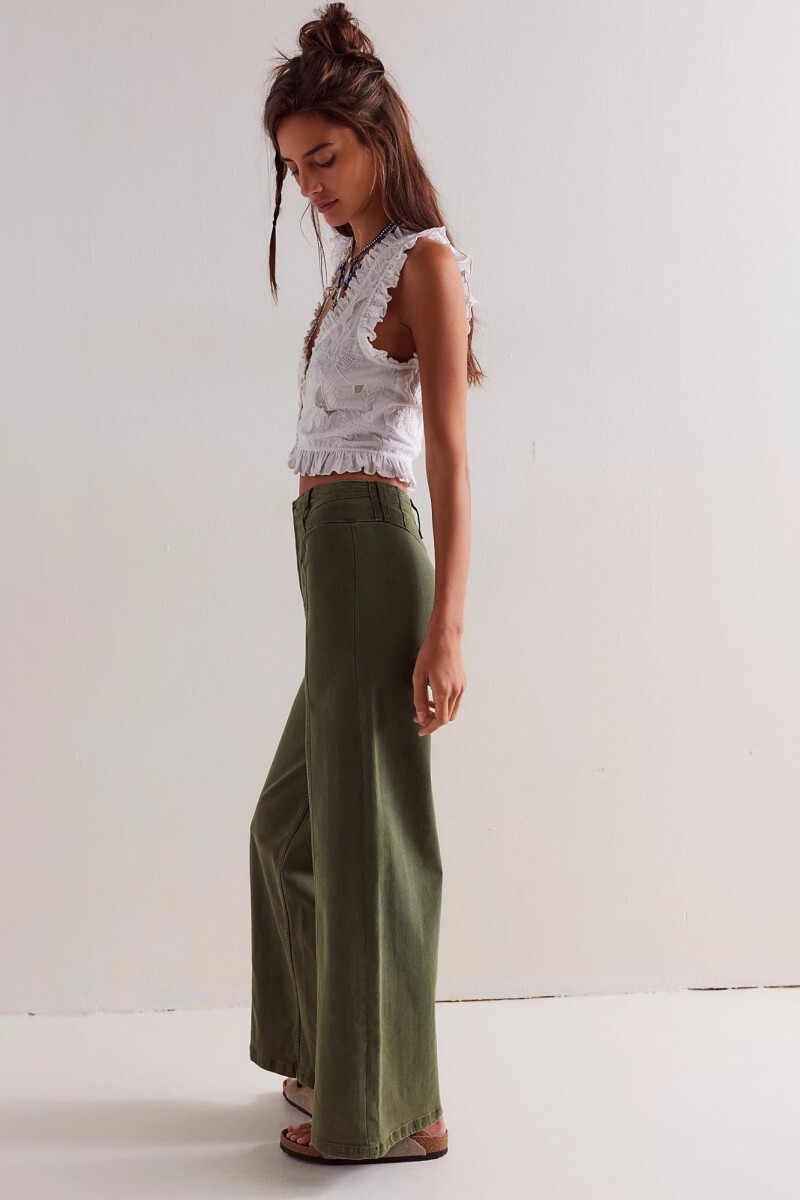 PANTALÓN LIBRE Verde