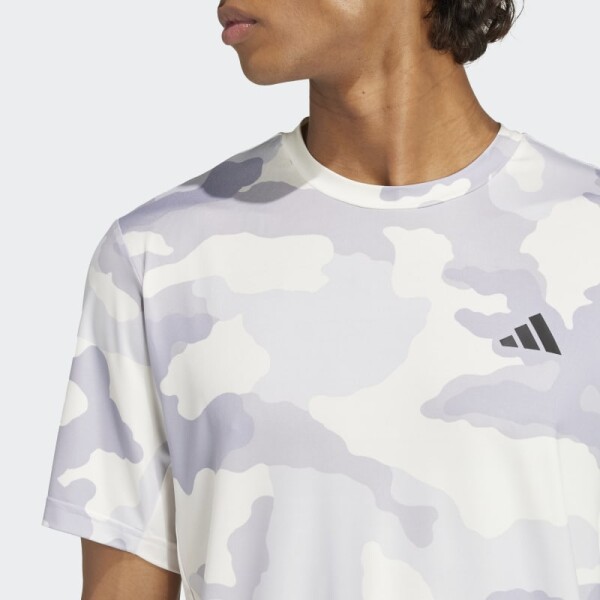 Remera Adidas Train Essentials Camo Blanco