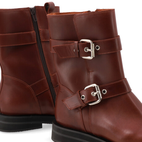 BOTA CUERO MARU MARRON