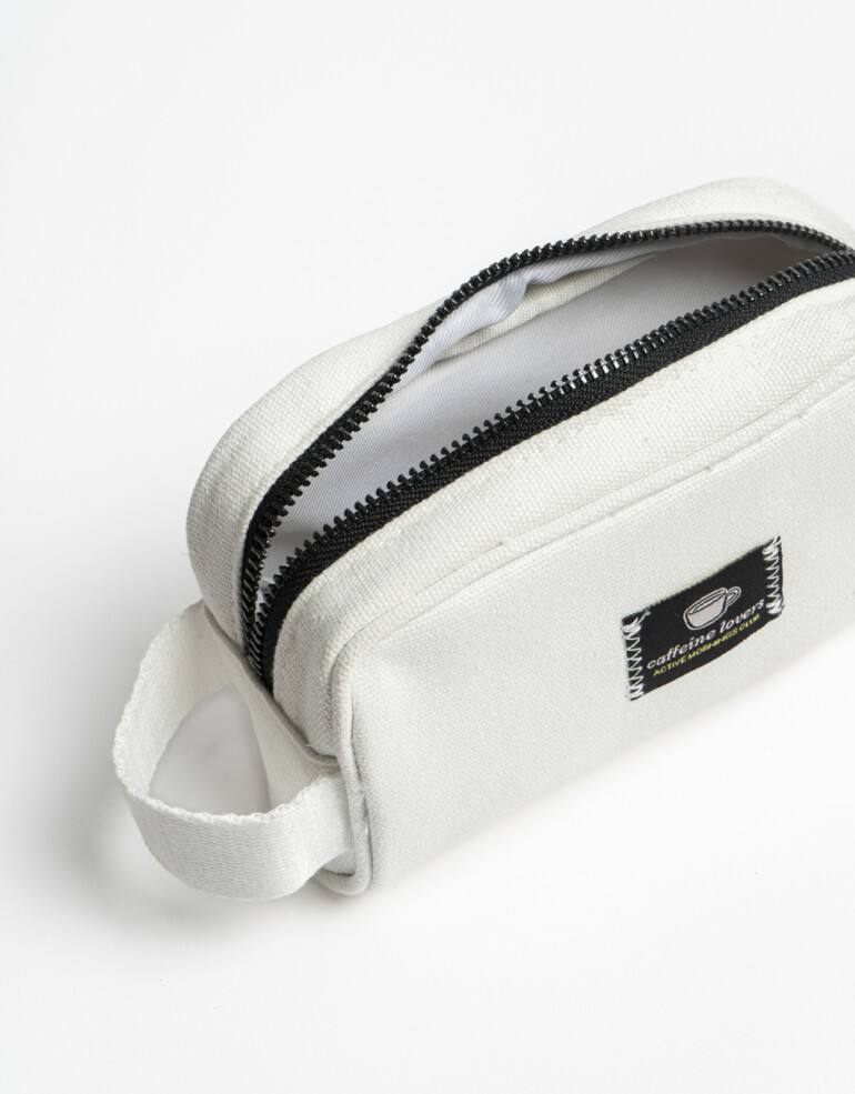 Cartucheras Cartuchera Cartuchera Con Etiqueta Estampada Y Charm De Cordones - Blanco Crudo