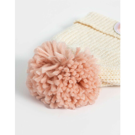Gorro Tejido Con Pompón Blanco Crudo