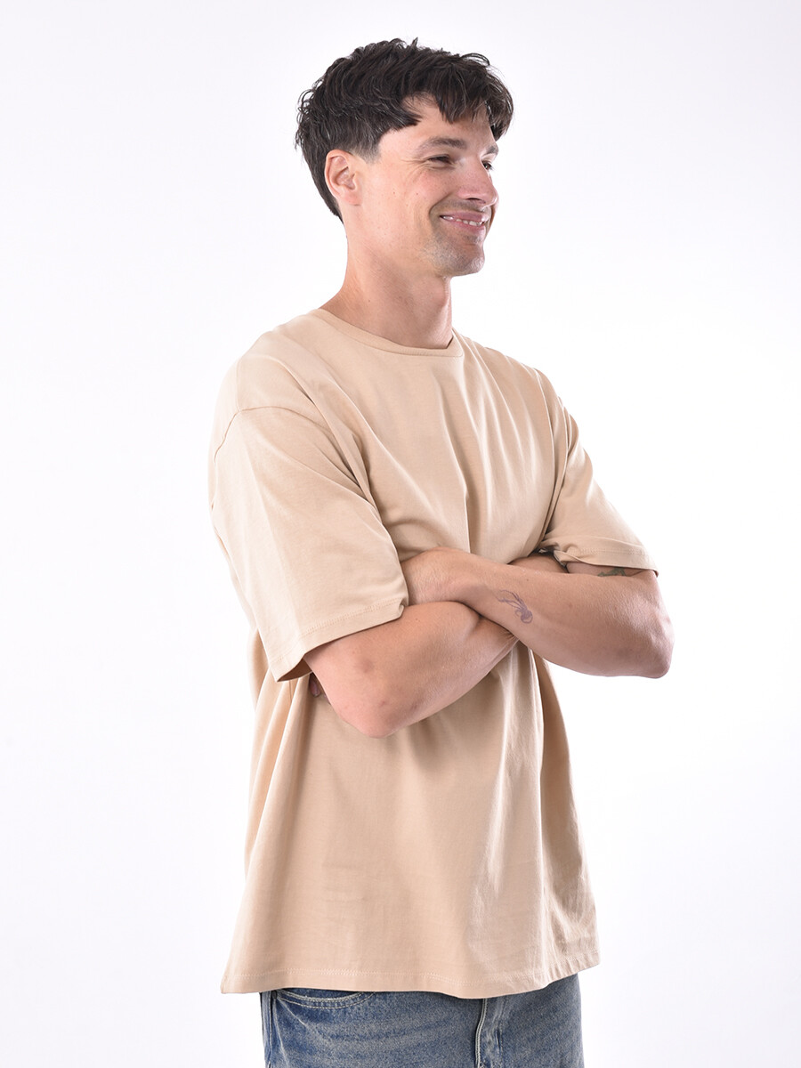 REMERA DEN - BEIGE 