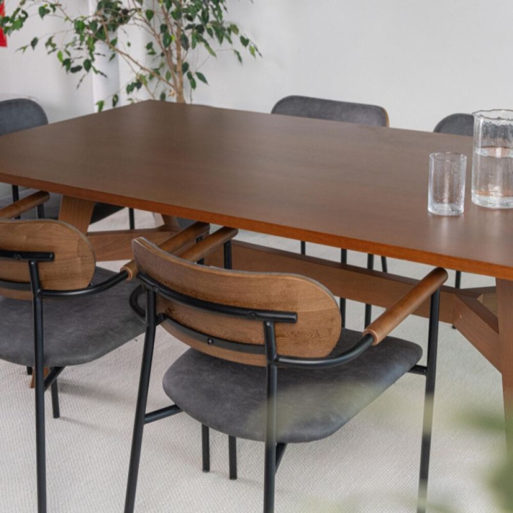 Mesa de Comedor / Atemporal Medidas: 200 * 100 * 75 cm